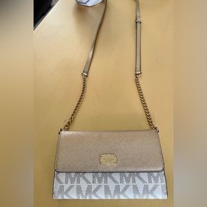 Michael Kors crossbody clutch